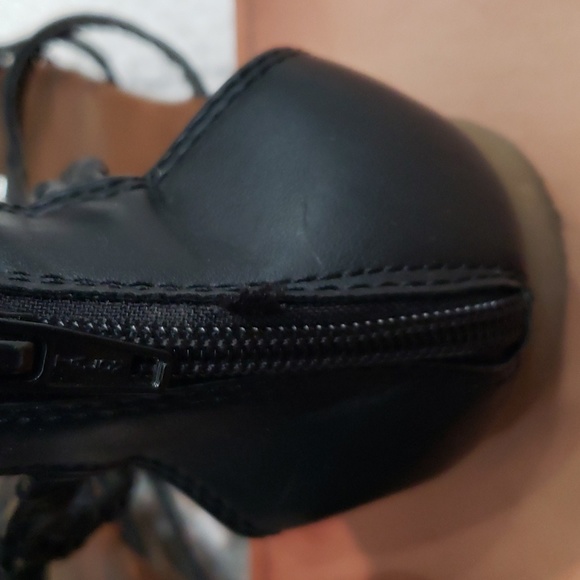 SO THONG SEQUINED GLADIATOR SANDAL - Picture 11 of 14